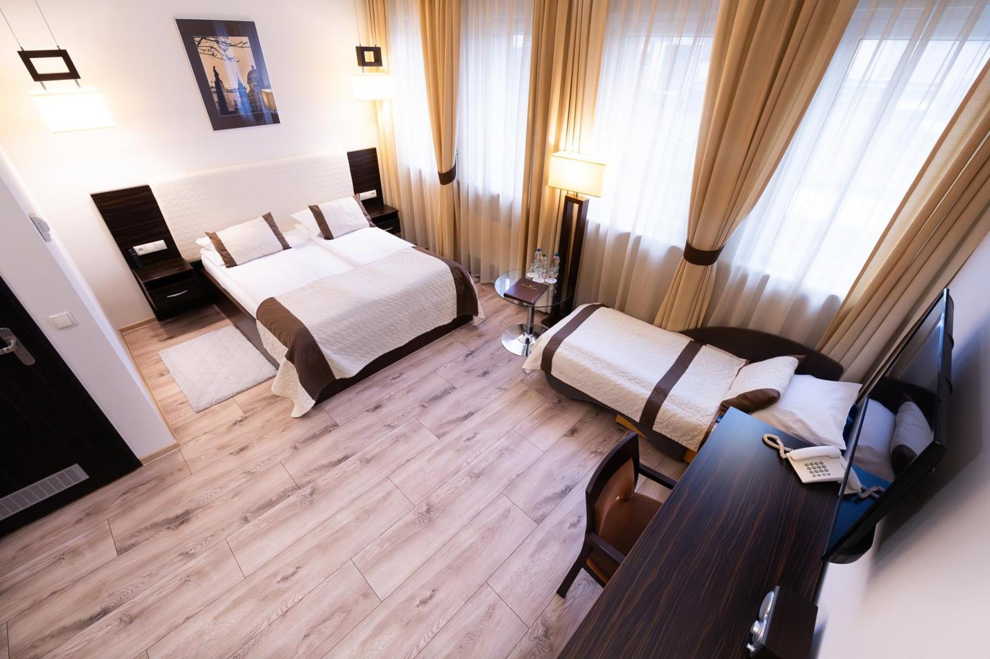 Hotel Borowiecki Łódź Eksteriør bilde